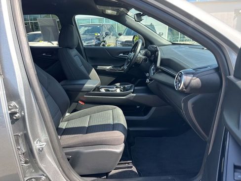 Used 2026 Chevrolet Equinox LT FWD image 15