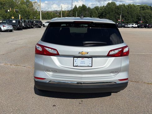 Used 2021 Chevrolet Equinox LT AWD/4WD image 4