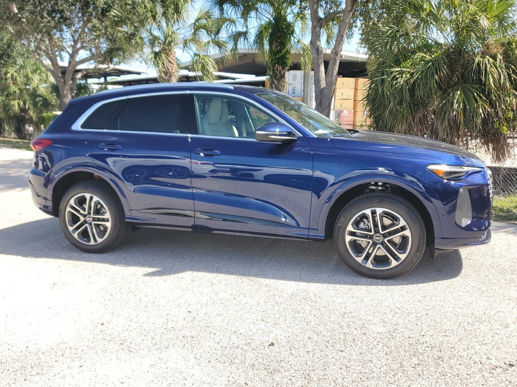 New 2026 Audi Q5 Premium Plus AWD/4WD image 4