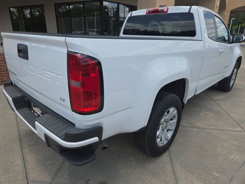 Used 2022 Chevrolet Colorado LT w/ Fleet Safety Package RWD image 31