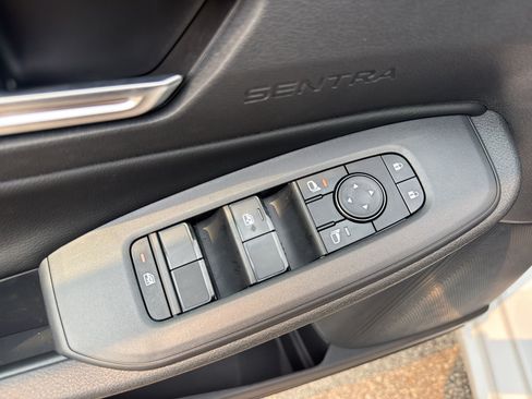 New 2026 Nissan Sentra SV w/ SV Convenience Package FWD image 11
