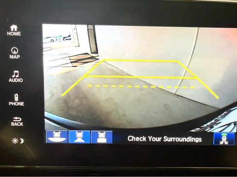 Used 2020 Honda CR-V Touring image 14