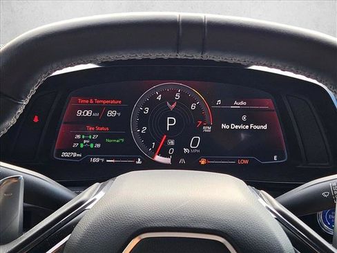 Used 2022 Chevrolet Corvette Stingray Coupe w/ Z51 Performance Package RWD image 9