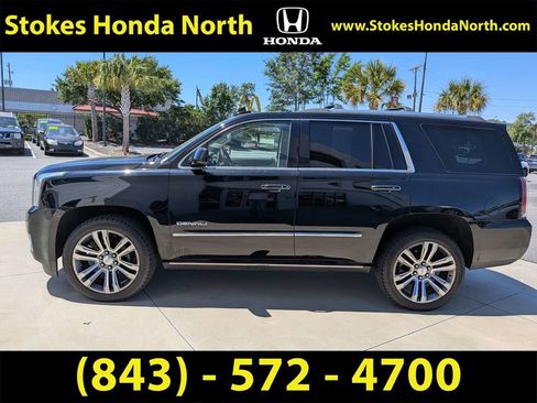 Used 2019 GMC Yukon Denali w/ Denali Ultimate Package AWD/4WD image 14