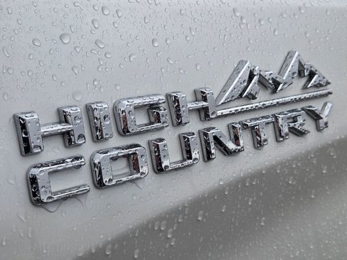 Used 2019 Chevrolet Silverado 1500 High Country w/ Technology Package image 22