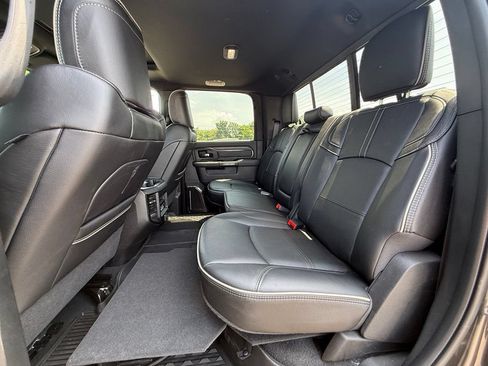 Used 2024 RAM 3500 Limited AWD/4WD image 25
