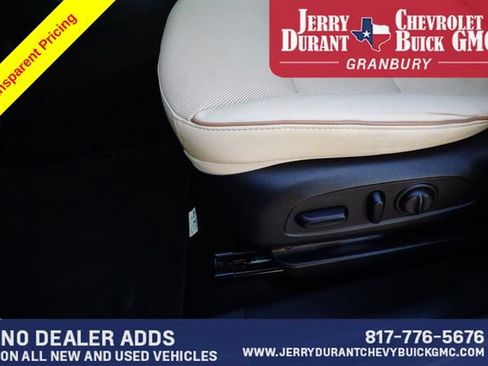 Used 2024 Buick Encore GX Avenir w/ Avenir Convenience Package AWD/4WD image 18