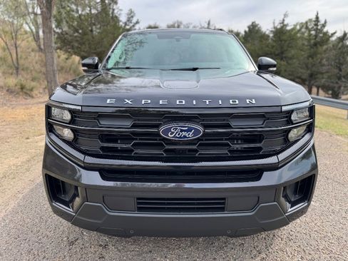 New 2026 Ford Expedition Max Active image 9