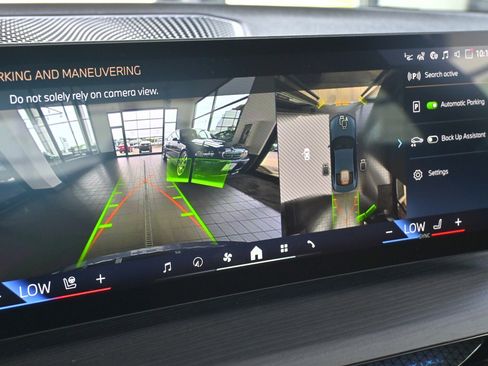 New 2025 BMW 430i xDrive Coupe w/ Premium Package image 19