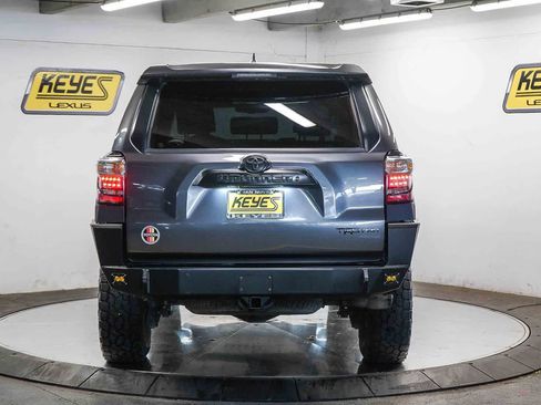 Used 2020 Toyota 4Runner TRD Pro AWD/4WD image 3