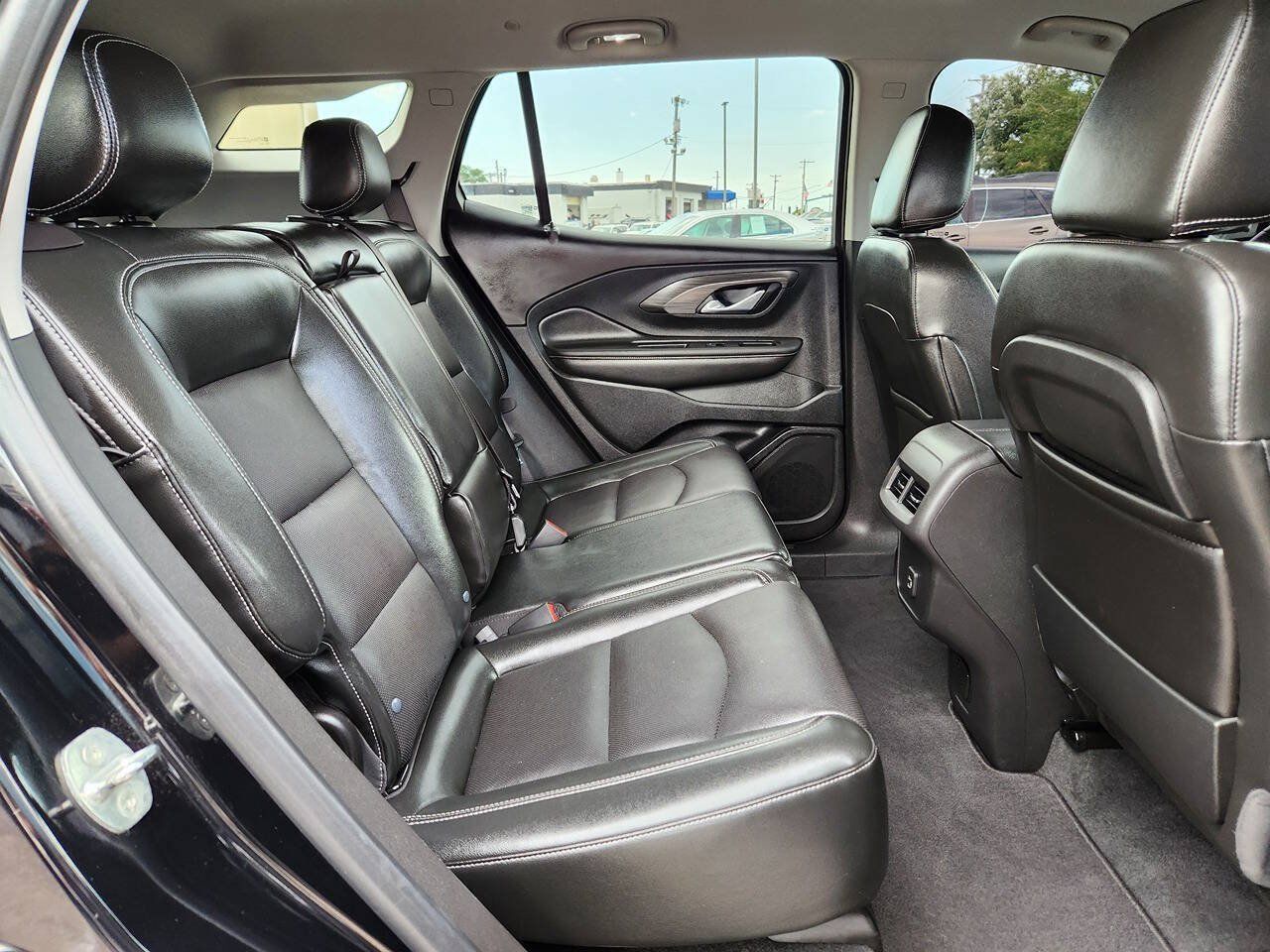 Used 2022 GMC Terrain SLT AWD/4WD image 14