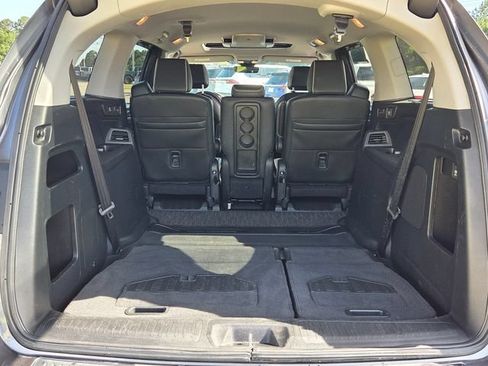 Used 2023 Honda Odyssey Elite image 12