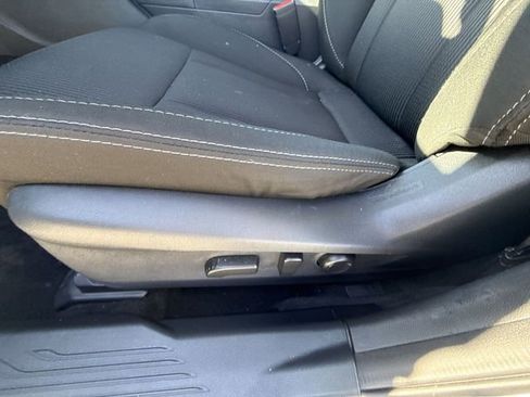 Used 2025 Subaru Legacy Premium image 12