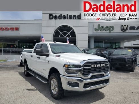 Certified 2025 RAM 2500 Big Horn AWD/4WD image 1