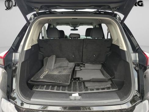 Certified 2025 Nissan Rogue SV w/ Rock Creek Premium Package AWD/4WD image 17