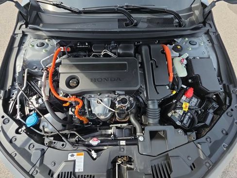 Used 2024 Honda Accord Sport image 32