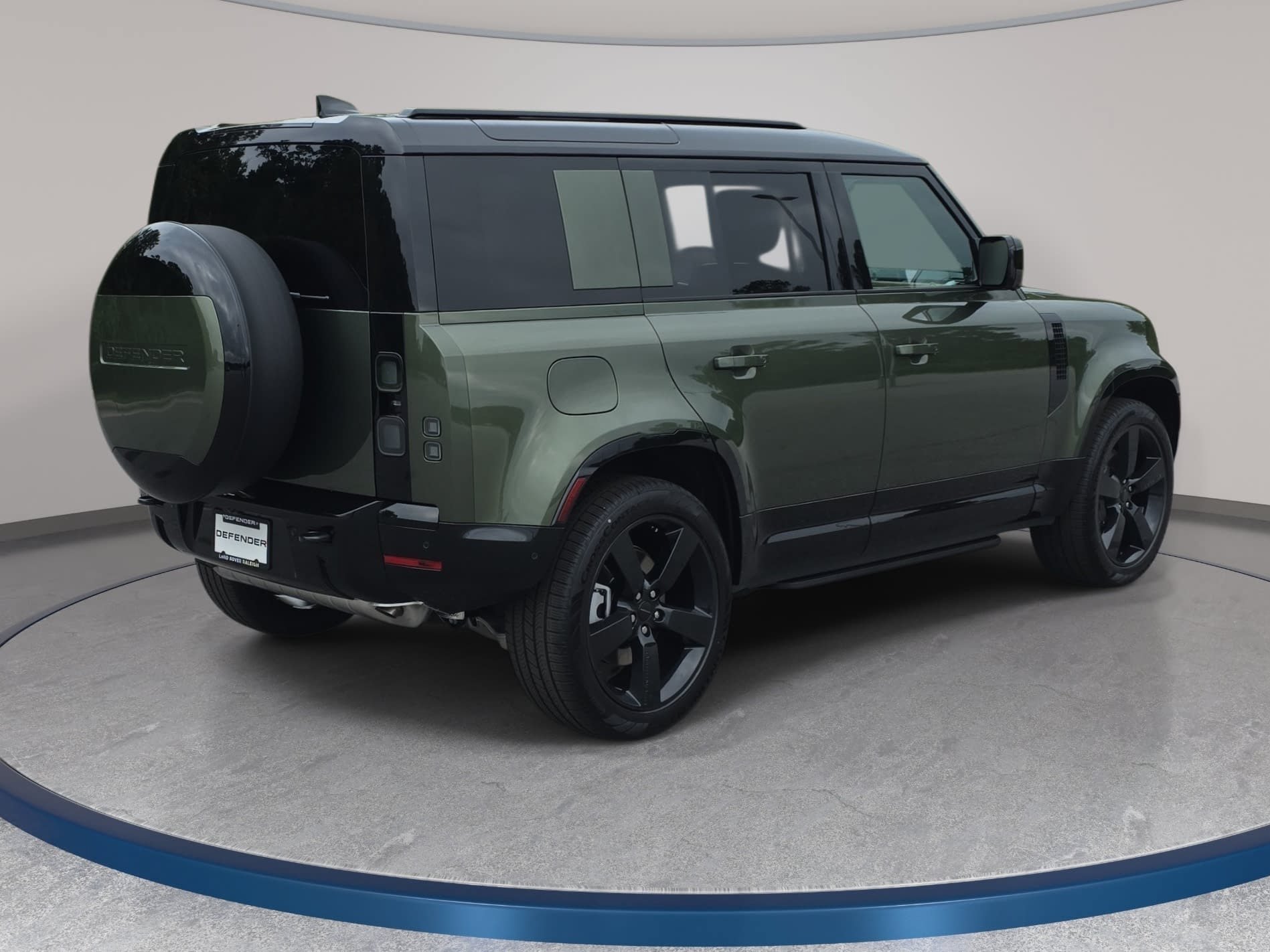 New 2026 Land Rover Defender 110 X-Dynamic SE AWD/4WD image 3