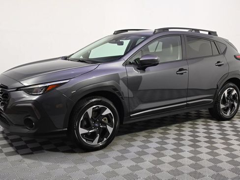 Used 2024 Subaru Crosstrek 2.5i Limited AWD/4WD image 2