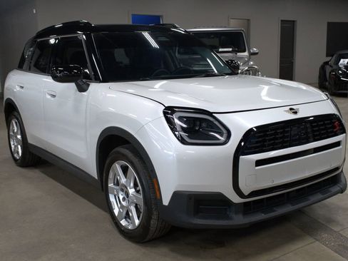 Used 2025 MINI Cooper Countryman S AWD/4WD image 6