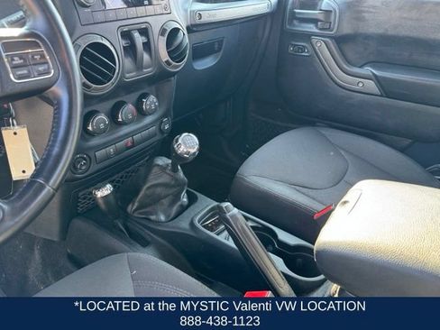 Used 2017 Jeep Wrangler Sport w/ Quick Order Package 23S AWD/4WD image 15