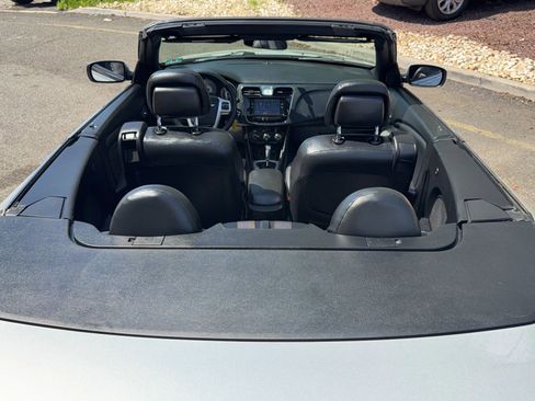 Used 2012 Chrysler 200 Touring FWD image 31