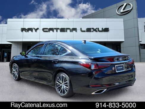 Certified 2023 Lexus ES 350 w/ Premium Package image 6