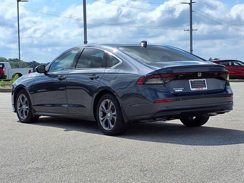 Used 2023 Honda Accord EX image 30