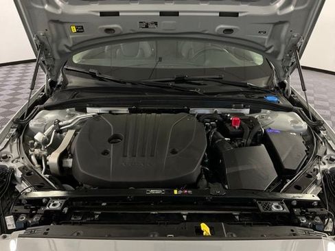 Certified 2024 Volvo S60 B5 Plus AWD/4WD image 40