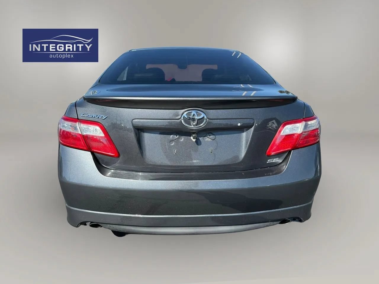 Used 2009 Toyota Camry SE FWD image 4