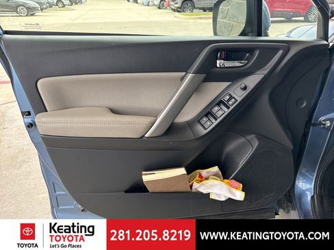 Used 2017 Subaru Forester 2.5i Limited image 11