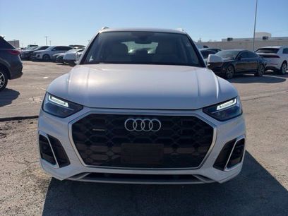 Used 2023 Audi Q5 e Premium Plus w/ Premium Plus Package