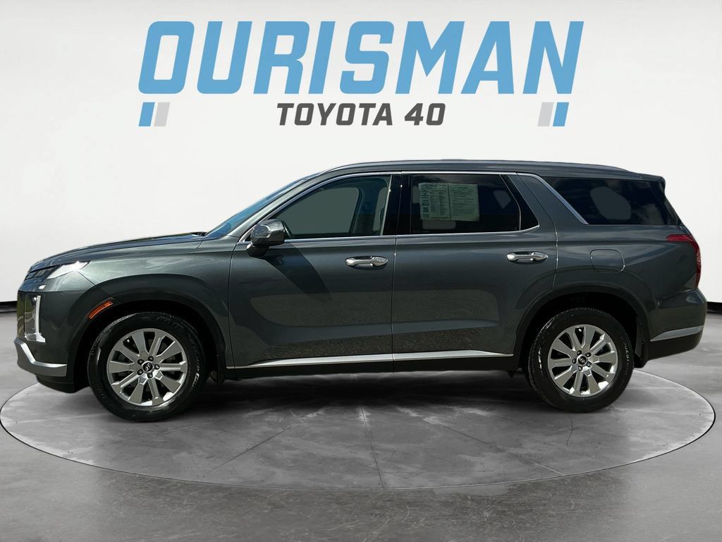 Used 2023 Hyundai Palisade SEL w/ Cargo Package AWD/4WD image 4