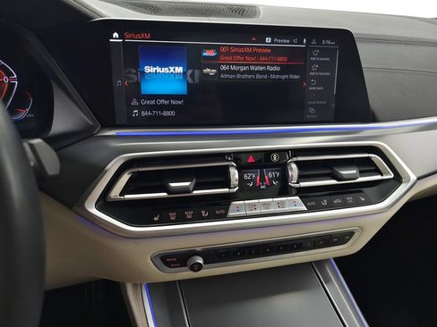 Used 2023 BMW X5 xDrive40i w/ M Sport Package AWD/4WD image 25