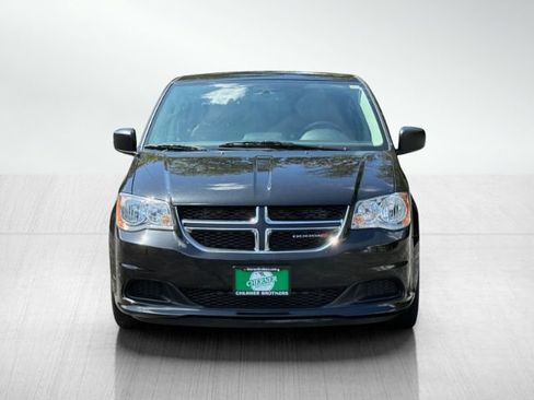 Used 2017 Dodge Grand Caravan SE w/ Power Window Group FWD image 2
