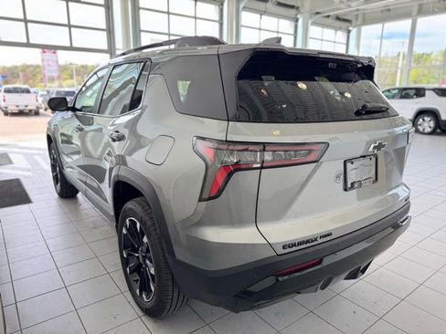 New 2026 Chevrolet Equinox RS w/ Convenience Package III AWD/4WD image 44