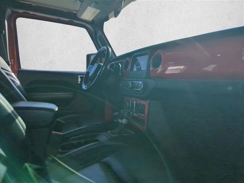 Used 2022 Jeep Gladiator Sport image 20