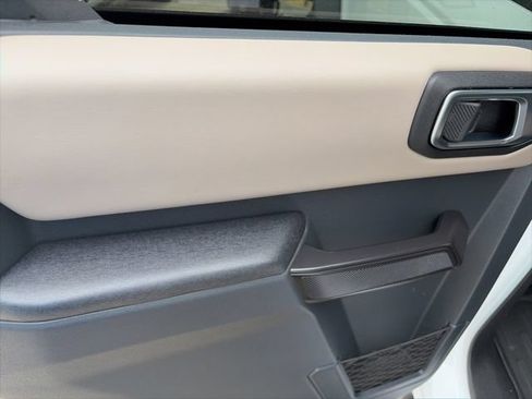 Used 2024 Ford Bronco Wildtrak AWD/4WD image 14