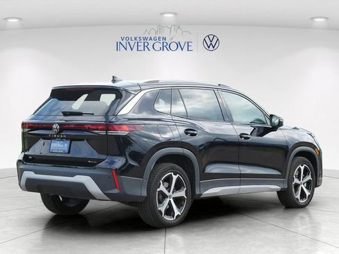 Certified 2026 Volkswagen Tiguan SE AWD/4WD image 7