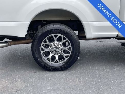 Used 2022 Ford F250 Lariat w/ Lariat Ultimate Package AWD/4WD image 35