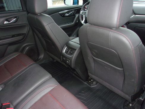 Used 2021 Chevrolet Blazer RS w/ Enhanced Convenience Package image 14