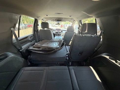 Used 2021 GMC Yukon SLE AWD/4WD image 19