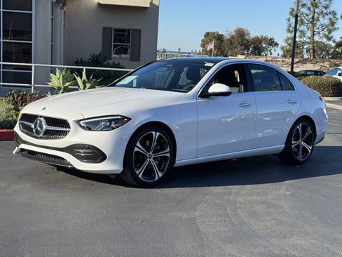 Used 2024 Mercedes-Benz C 300 Sedan image 4