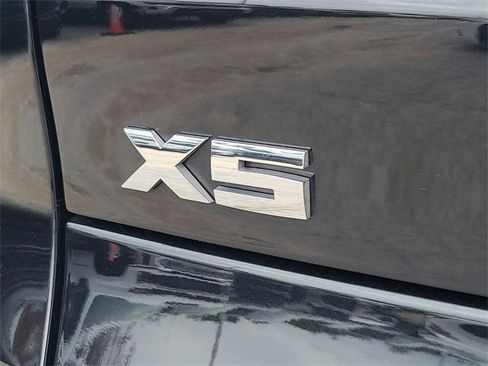 Used 2024 BMW X5 M60i image 10