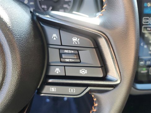 Used 2024 Subaru Crosstrek 2.5i Limited image 30