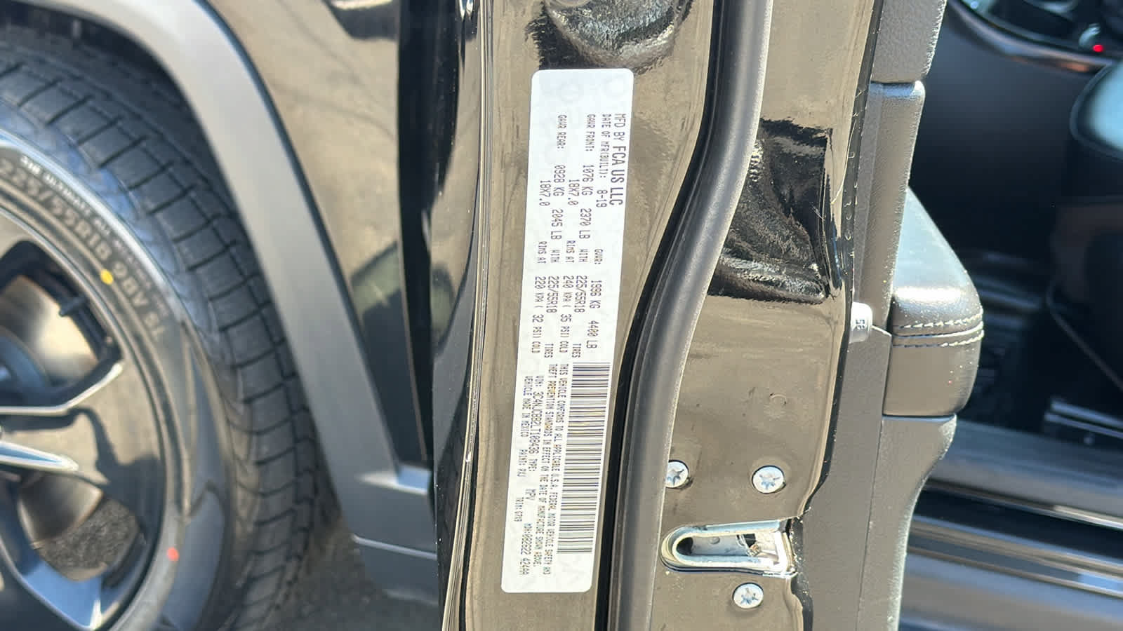 Used 2020 Jeep Compass Latitude FWD image 30