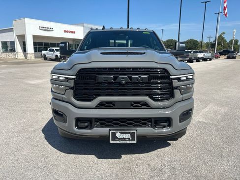 New 2027 RAM 2500 Limited AWD/4WD image 8