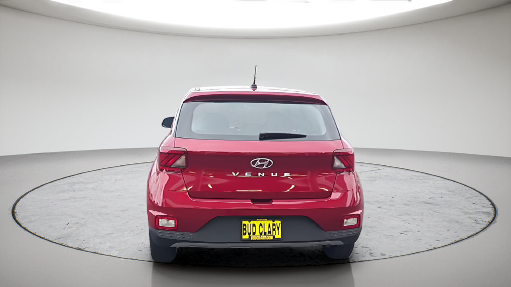 Used 2026 Hyundai Venue SE FWD image 8