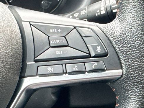Certified 2024 Nissan Kicks SR FWD image 12