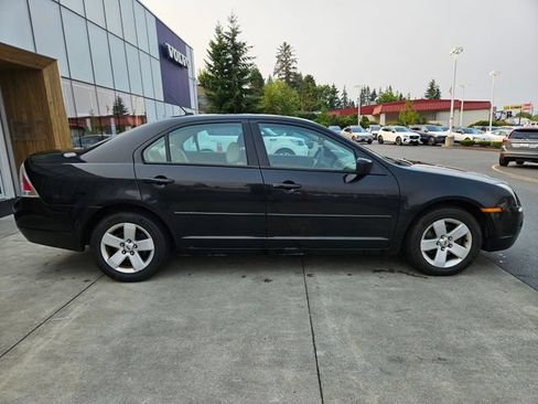 Used 2007 Ford Fusion SE FWD image 4