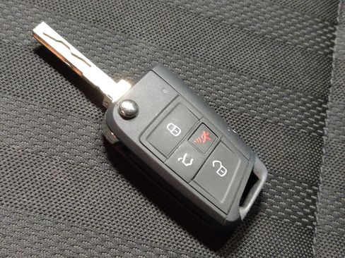 Used 2023 Volkswagen Jetta Sport FWD image 32